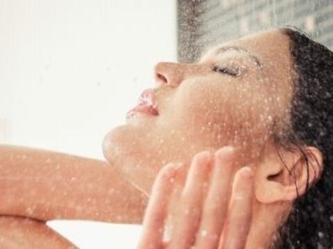 Easy Ways To Take Care Of Dehydrated Skin At Home